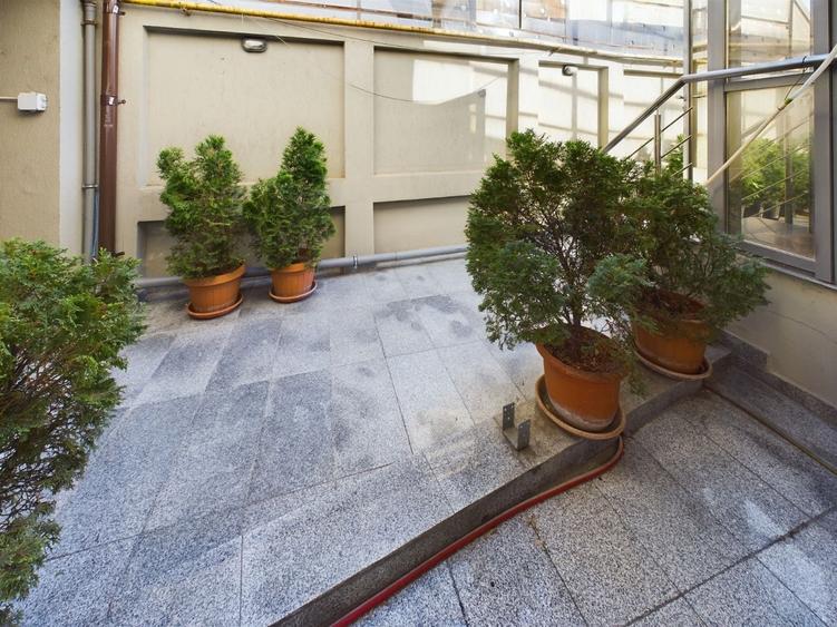 UNIRII - Bloc 2010 - 123 Mp. - Ideal Achiziție- Apartament 3 Camere Disponibil - 3