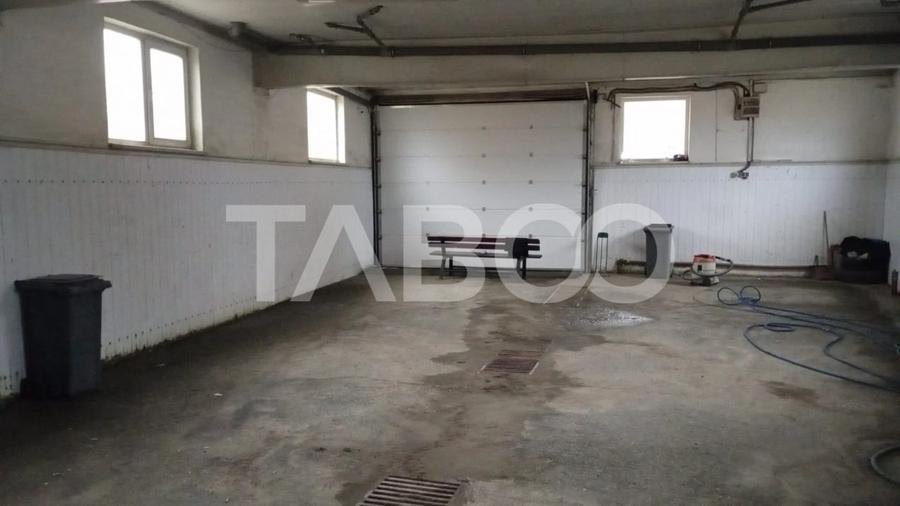 Spalatorie auto si de covoare de inchiriat  Fagaras judetul Brasov - 1