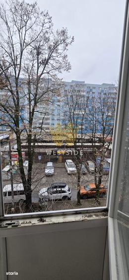 Apartament de inchiriat, cu 4 camere, zona Dacia - 9