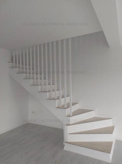 Casa,intr-un ansamblul modern,10 minute de mers pana in Bulevard. - 13