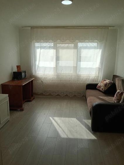 Garsoniera Pitesti etaj 1 - 5