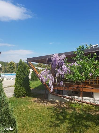 Pentru o viata in vacanta, va oferim spre vanzare, proprietate 3280 m2 - 1