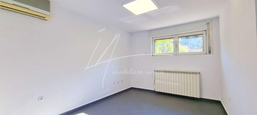 Apartament la demisol cu 4 camere in Cotroceni Parcul Izvor Palat. Parlamentului - 30