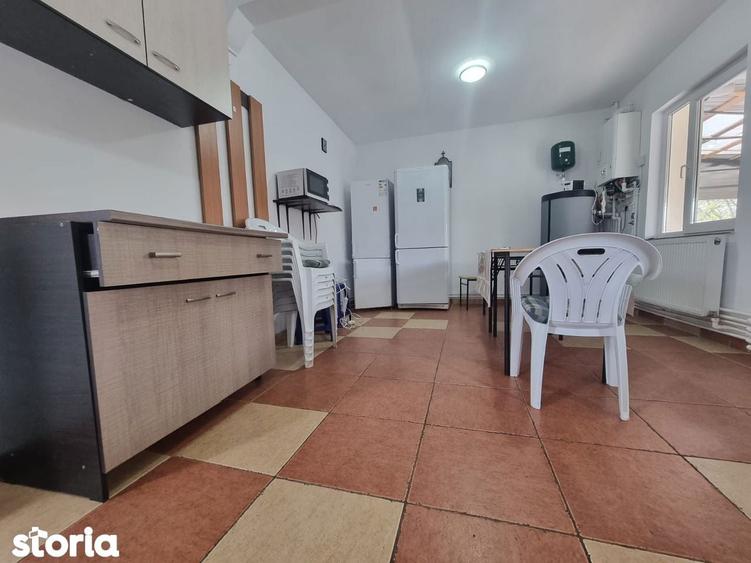 Pensiune de vanzare in Mamaia Sat, pe partea cu Hanul cu Pe?te - 9