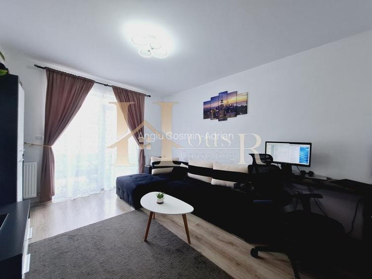 Bloc nou. Decomandat. BUCATARIE INCHISA. Depozitare de 60 mp.