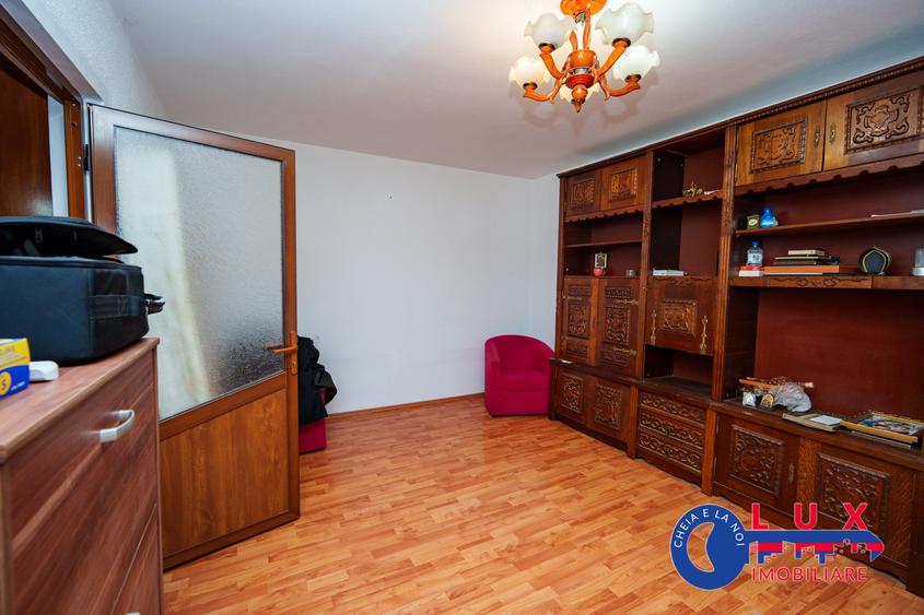 ID 2974 Apartament 2 camere - Strada Sabinelor - 2