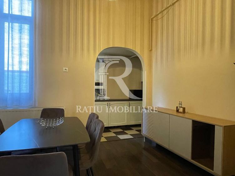 Apartament cu 3 camere decomandat, mobilat în Ultracentral