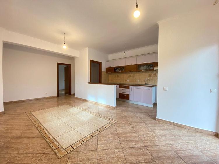 Apartament 4 camere Piata Chibrit/2 Locuri de parcare/5 minute metrou - 4