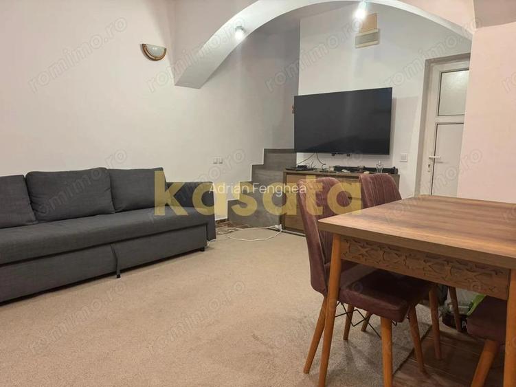 4 Camere la Universitate Casa cu Terasa, Perfecta pentru Locuit sau 4 Camere la Universitate Casa cu Terasa, Perfecta pentru Locuit sau