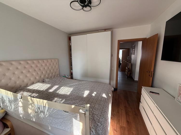 Apartament cu 3 camere si doua bai. Comision 0 - 6