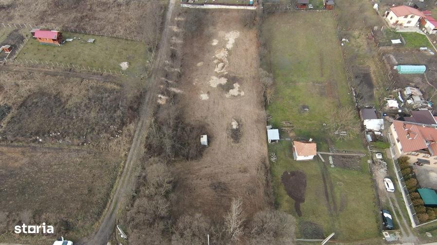 PF Vand teren intravilan AghiresuFabrici cu Utilitati Vezi Video - 1