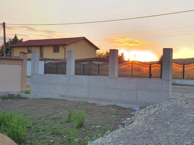 Proprietate 2950mp - Imprejmuit + Container. Podu Oltului, la strada principala - 5