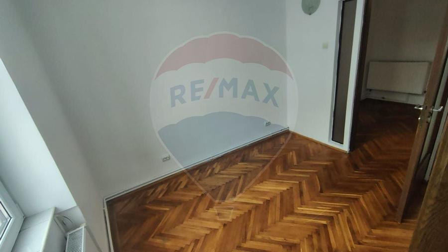 Apartament in casa Centrul Istoric cu potential - 20