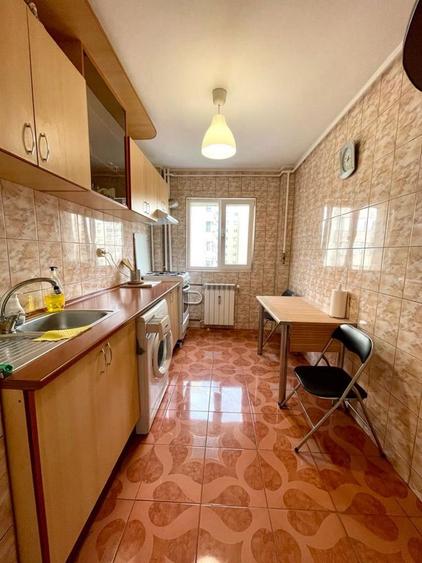 Vand apartament 2 camere blvd. Basarabia - 1