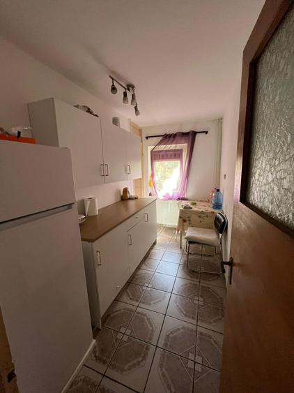 Garsoniera Mall Vitan, mobilata si utilata modern, renovata, curata, libera - 4