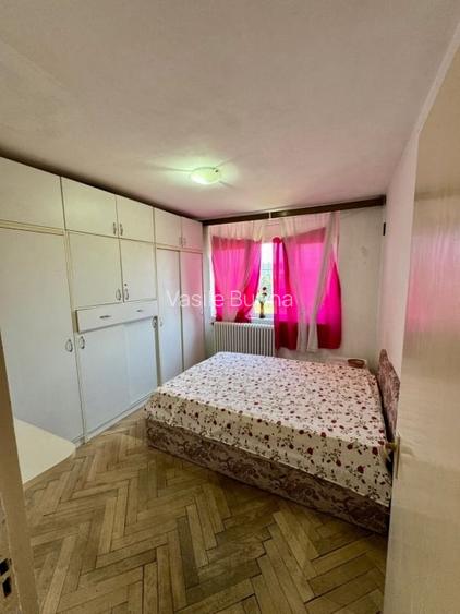 PODU ROS - SPALATORIA K9 - 3 CAMERE SEMIDECOMANDAT - LIBER - MUTARE IMEDIATA