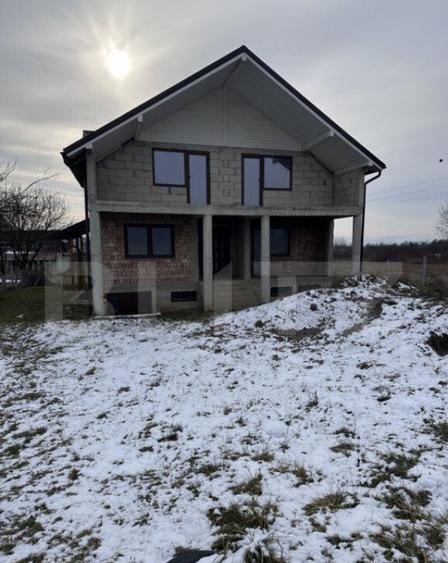 Casa la ro?u Mana?turel ,teren generos,priveli?te pano - 15