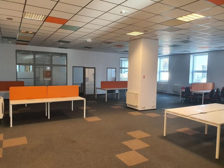 Comision 0! Birouri in zona 13 Septembrie - parter I mentenanta inclusa - 2