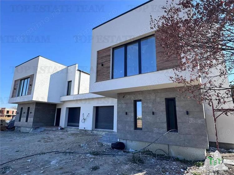 Vile premium cu garaj si piscina in Tunari - 10