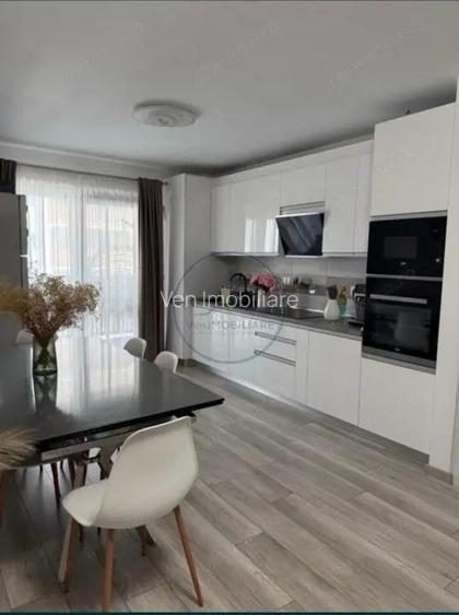 Apartament 3 camere + parcare subterana , etajul 4 cu lift, zona ISU