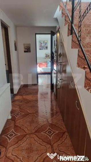 Casa-VILA deosebita ,mobilata +LIVADA - 12