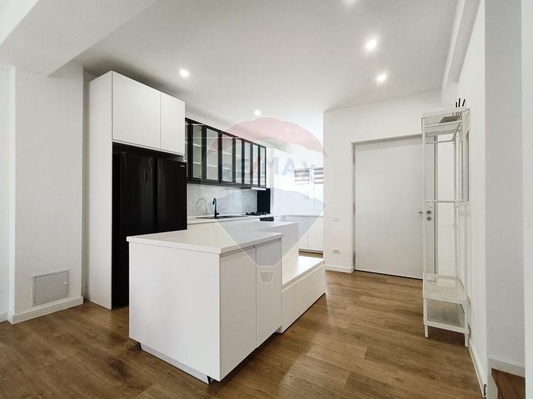 Vanzare Vila Mobilata American Village Pipera Inchiriata - 2