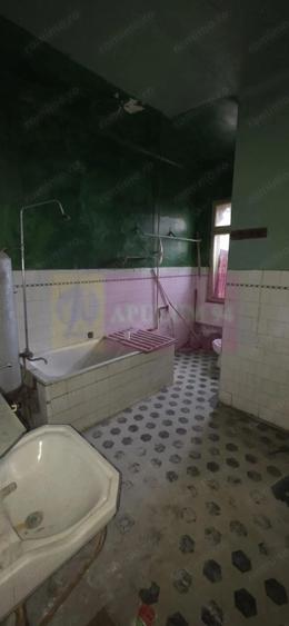 Apartament 6 camere in casa, Campina zona centrala - 14