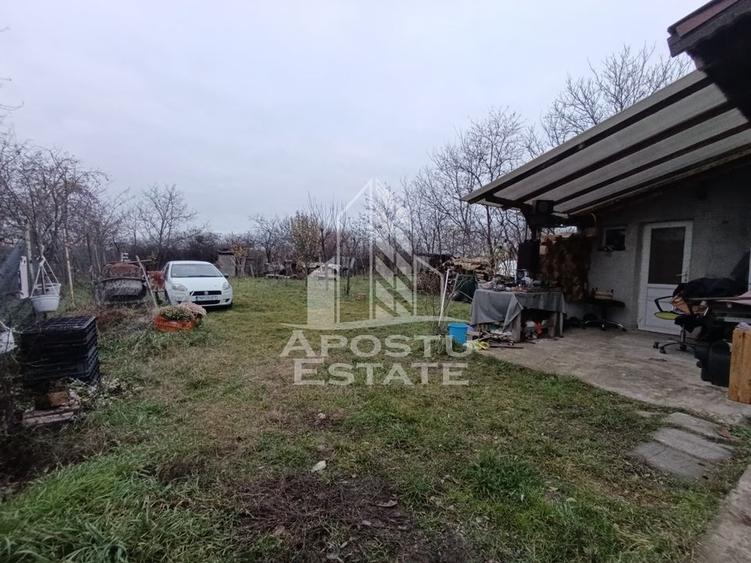 Casa individuala,izolata termic, 5 camere, curte proprie,2 bai, Ronat. - 12