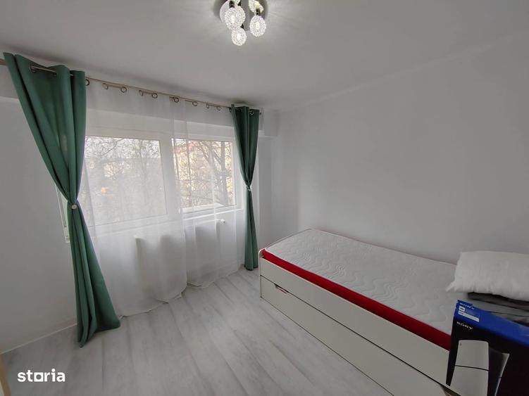 Inchiriez apartament cu trei camere complet renovat langa Iulius Mall - 8