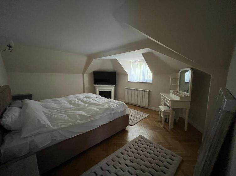 Arcul de Triumf Bulevardul Marasti - 9