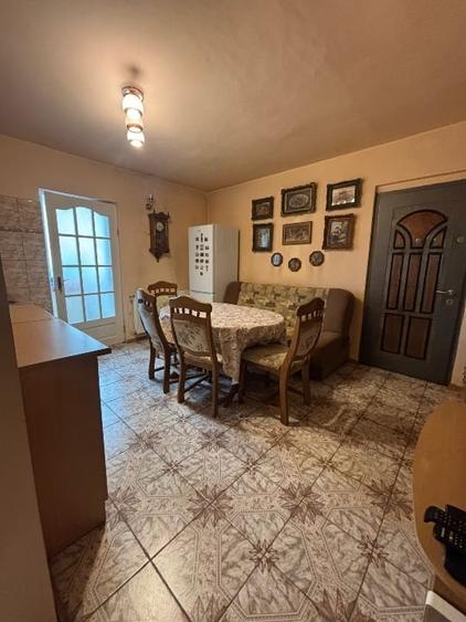 Apartament 2 camere- central Duiliu Zamfirescu bloc 11 - 12