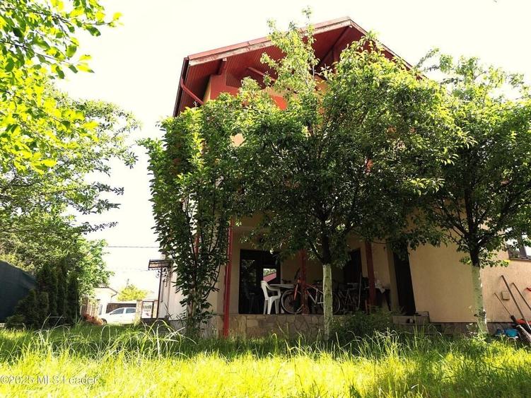 Vila Impresionanta in Tunari - Spatiu, Confort si Eleganta! - 8