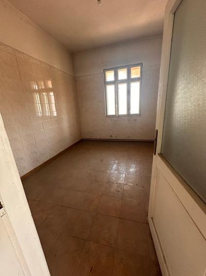 spatiu comercial - COMARNIC - 12