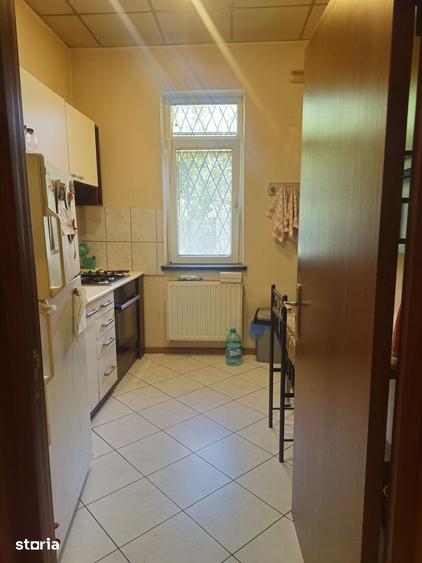 Apartament cu 2 camere semidecomandat în Obor