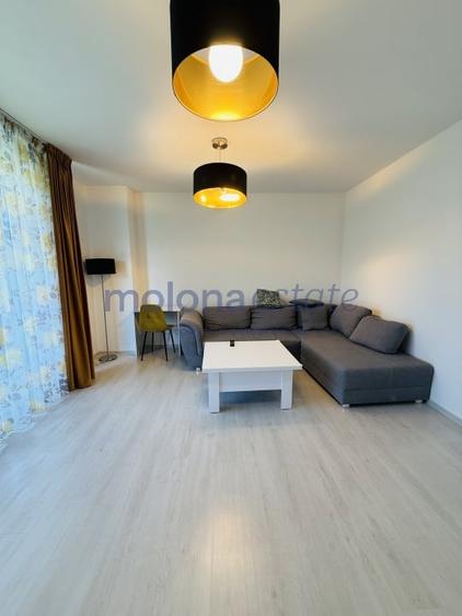 Apartament de închiriat , 2 camere  decomandate, 53 mp + terasă de 35 mp - 4