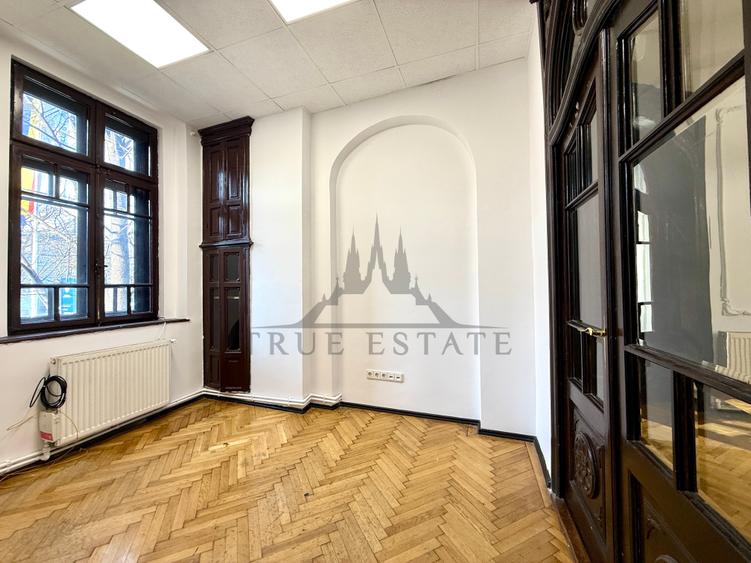 Bijuterie arhitecturala ideala pentru sediu de companie langa Podul Cotroceni - 8