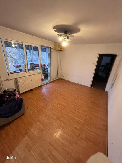 Apartament 4 camere bloc anvelopat Apusului, Pacii, Militari - 1