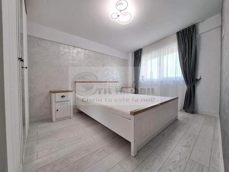 Liber, mobilat, de vanzare apartament 2 camere, Cug Pepiniera