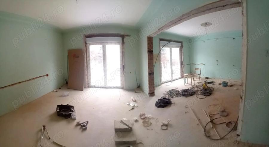 Vand aparrament 3 camere in casa cu 4 apartamente - 1