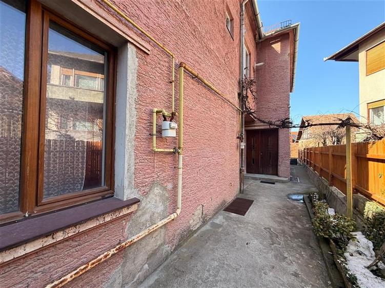 Apartament 4 camere, zona Centru - 32