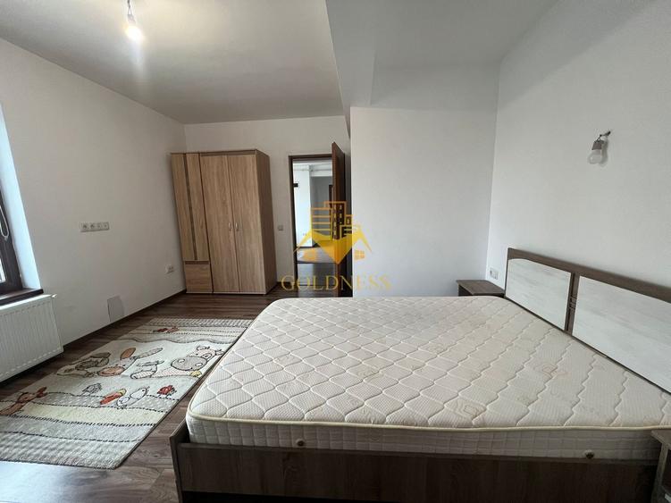Apartament cu 3 camere decomandat, mobilat în Borhanci