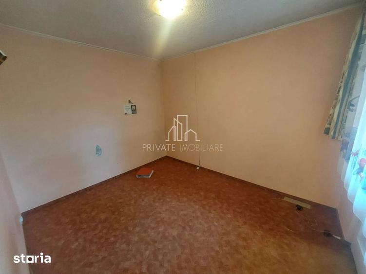 Apartament cu 2 camere nedecomandat în Dâmbu Pietros