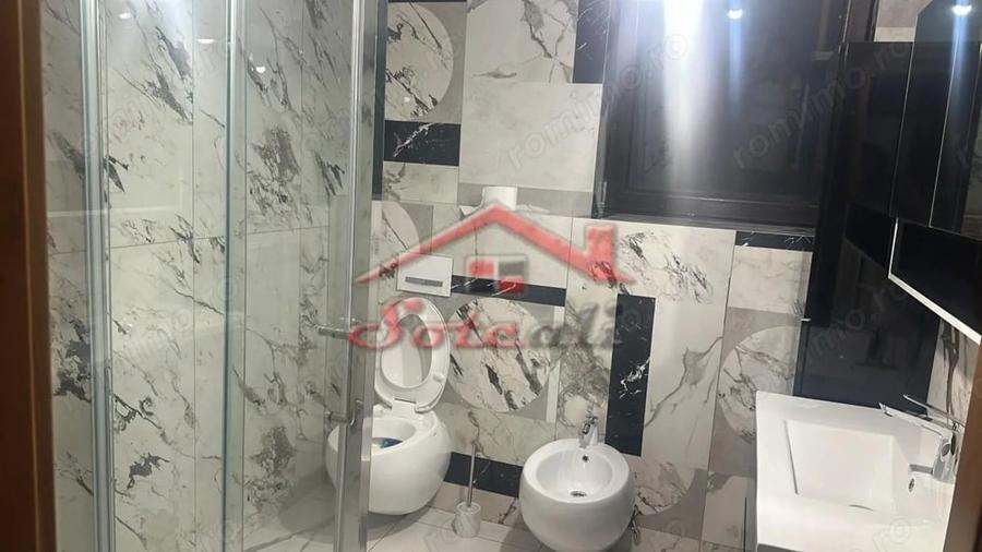 Casă cu Teren 783 Mp în Cornu