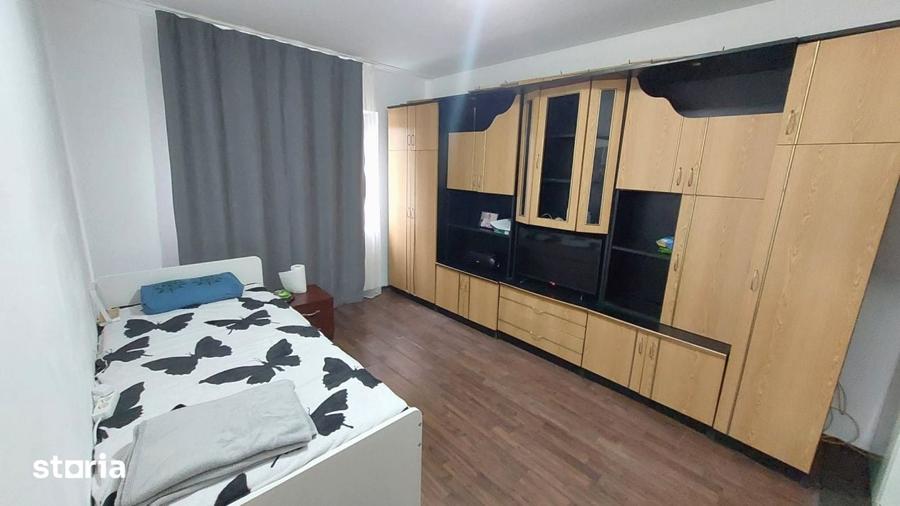 Garsonieră decomandată în Broscărie