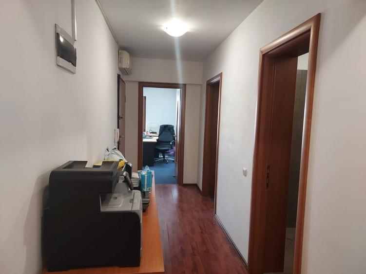 Birou, de 130 mp, în Ferdinand