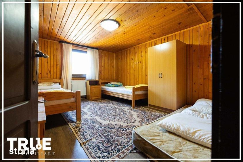 Casă cu 6 camere cu Teren 1400 Mp în Lunca