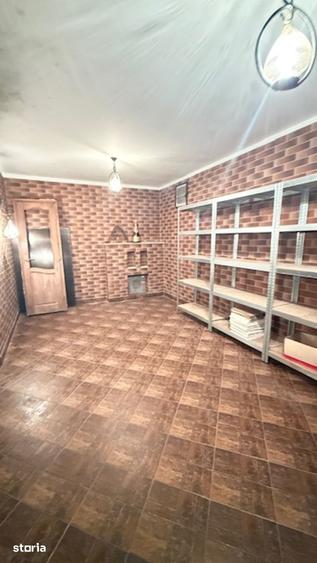 Casă cu 4 camere cu Teren 450 Mp în Săsar