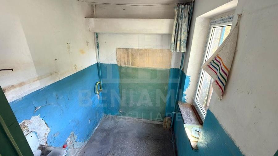 Apartament cu 2 camere semidecomandat în Valea Rosie