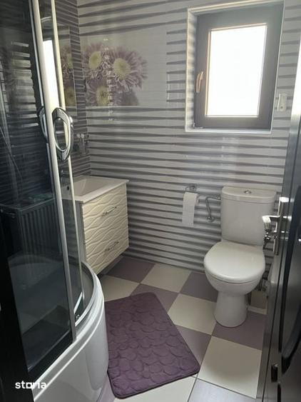 Casă cu 4 camere cu Teren 150 Mp în Central