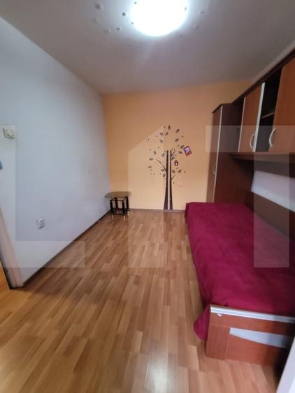 Apartament cu 3 camere semidecomandat, mobilat în Șagului